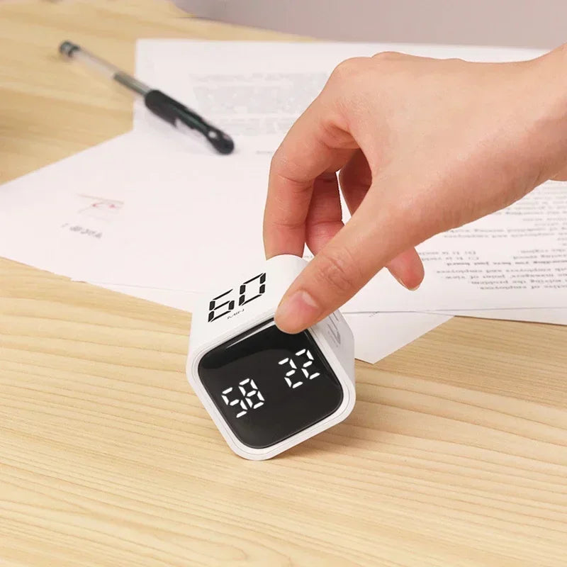 Flipping the Lockin Cube to start a 60 minute countdown